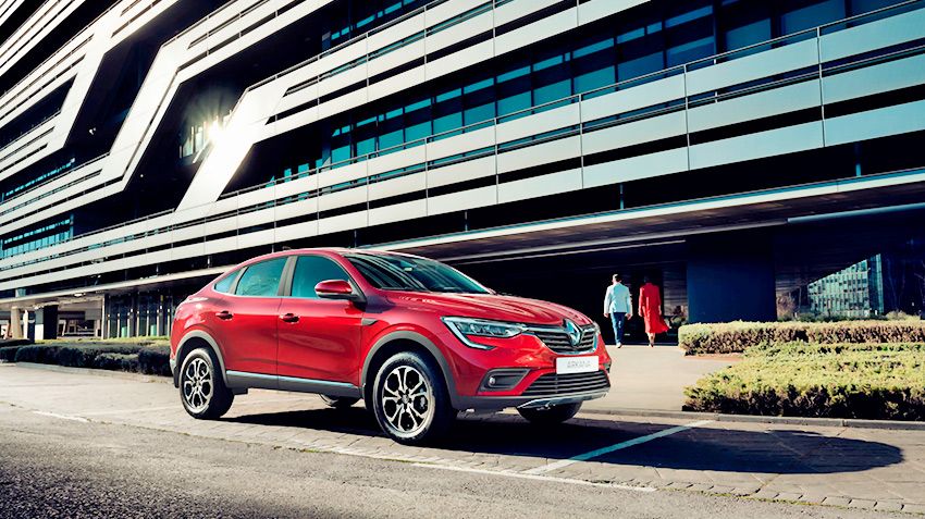 Renault unveiled the production crossover-coupe Arcana