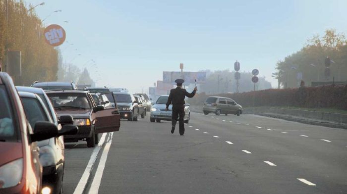 The deputies proposed to mitigate the punishment for departure on the oncoming lane