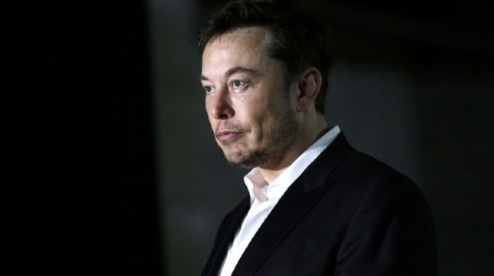 Elon Musk wants to turn Tesla into a private company