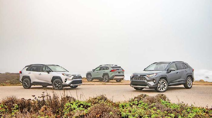 In the world in 2018 sold more than 32 million SUVs