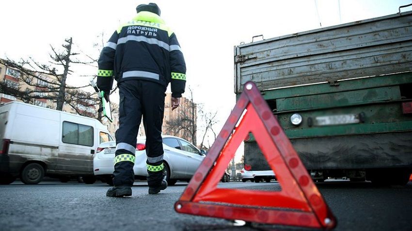 The death rate on the roads fell by almost 20 %