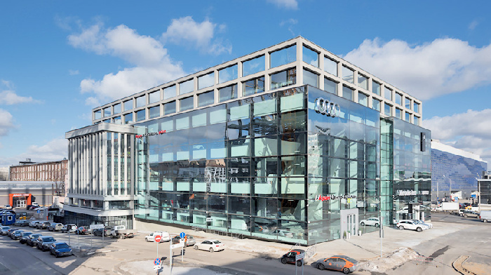 In the automotive heart of Moscow opened a dealer center "Mercedes-Benz Avilon Legend"