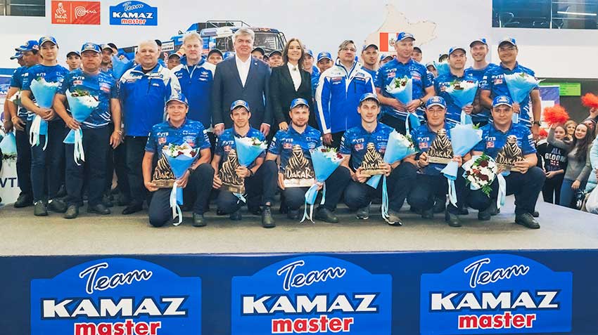 "KAMAZ-master" came home with a 16th "Golden Bedouin"