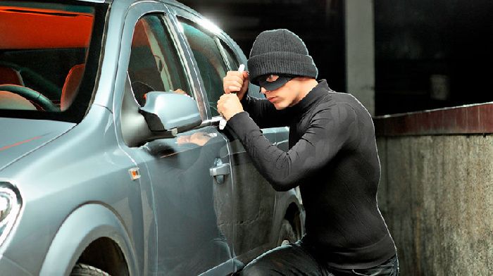 Steal the vase is still active, although the total number of thefts declined