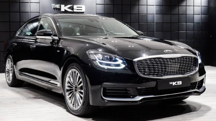 In South Korea debuted a new generation of sedan Kia K9/Quoris