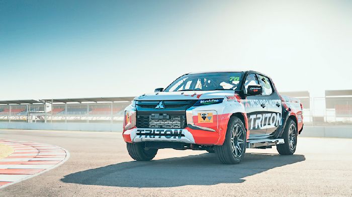 Mitsubishi L200 became the battle pickup in series SuperUtes