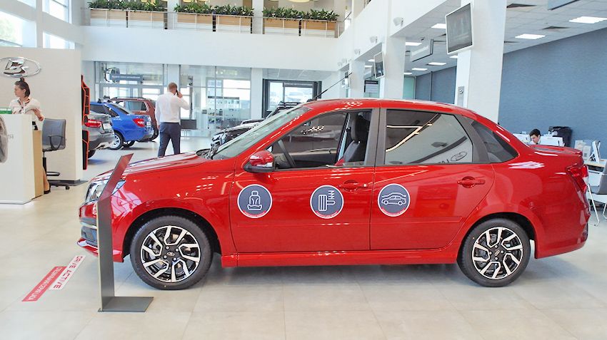 The new car market for 10 months in 2019 sank not so much