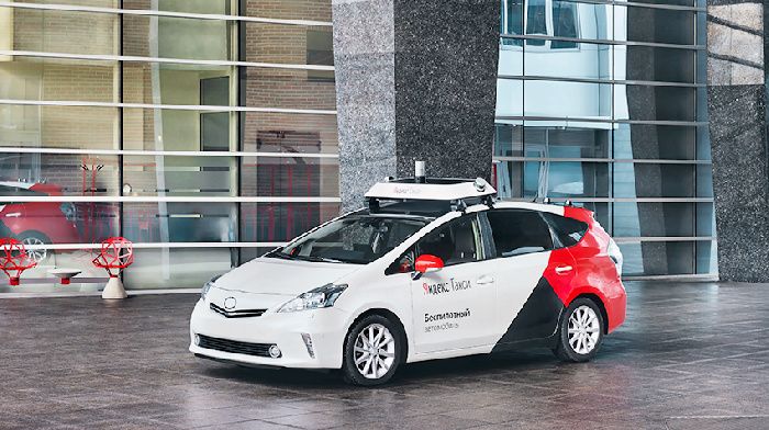Yandex.Taxi ride visitors MIAS 2018 on the drone