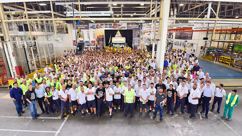 Released the world's last truck Scania PGR-series