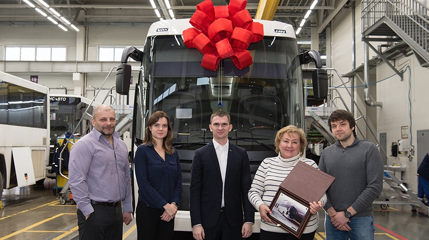 Tour operator Tari Tour has received international liner Scania Touring