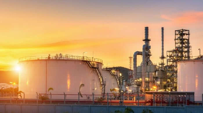 The Antimonopoly service has decided to deal with the price of gasoline