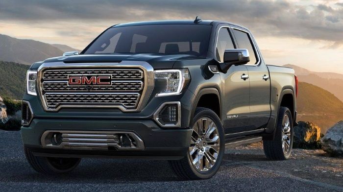 Pickup truck GMC Sierra got a few unique options