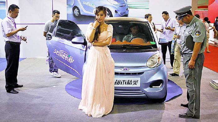 The Chinese don't want electric cars without the benefits