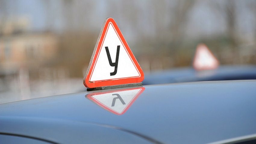 Two parts of the practical exam in the traffic police can combine