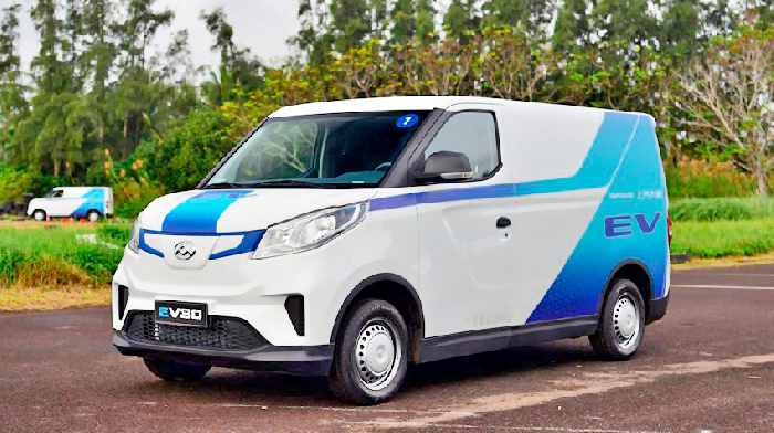 Chinese SAIC introduced the first 400-kilometer electroforged LDV EV30 for Europe