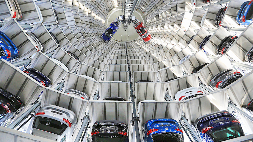 Bloomberg gives buses the green light, but is worried about the cobalt