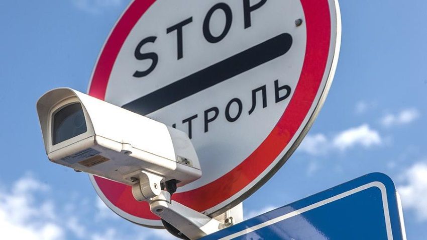 To monitor violations of traffic rules will be the neural network