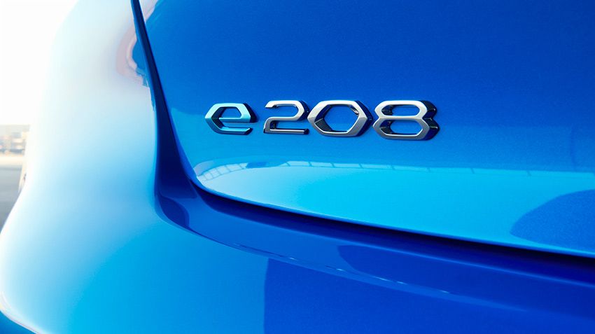 The new generation of hatchback Peugeot 208 showed just how electric car