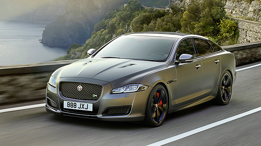 Jaguar XJR575 2018 – a very fast cat