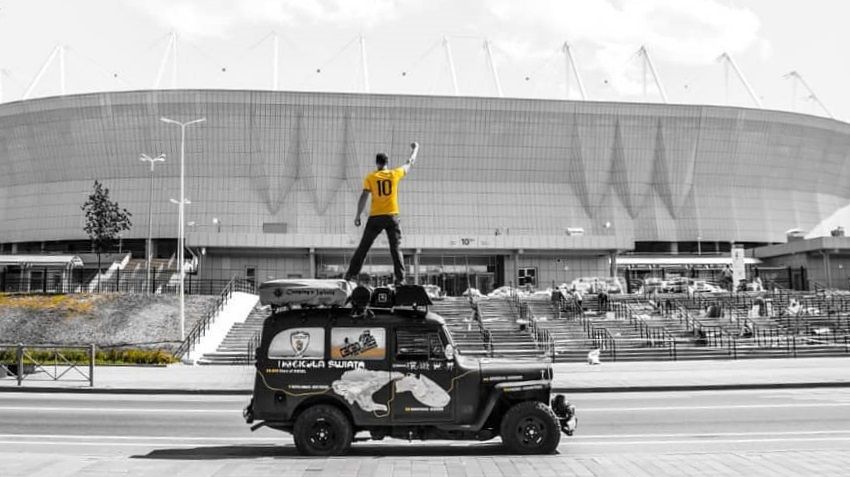 Brazilian couple came to the 2018 world Cup on Willys 1946
