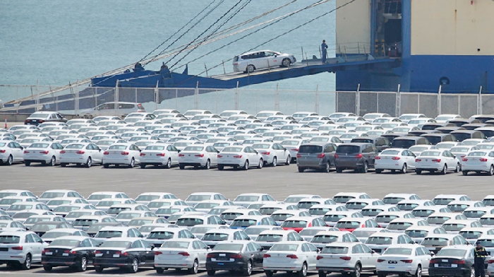 The Chinese car market is going to derail the efforts of Beijing