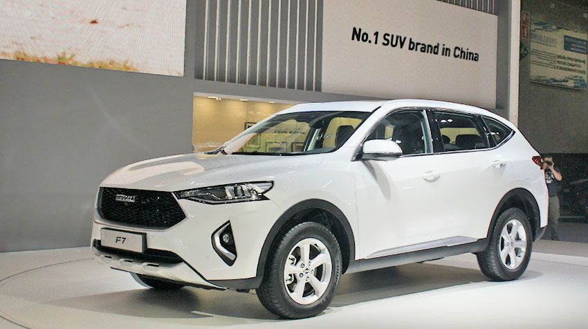 Crossover Haval F7 passed in node