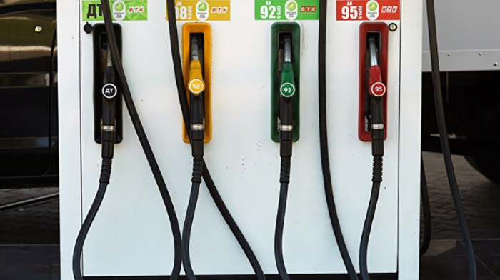 The average price of gasoline exceeded 42 rubles