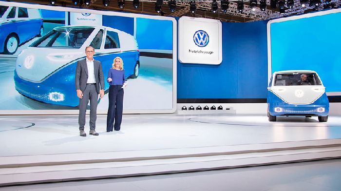 Truck dealership in Hanover began with the premiere of five electroencephal Volkswagen NFZ