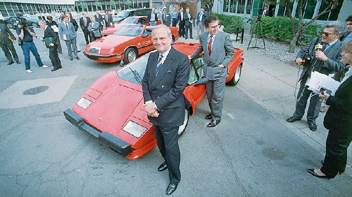 His father died a Mustang and Chrysler Savior Lee Iaccoca