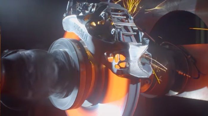 Video: what will become of 3D-printed Bugatti brake caliper in hard test
