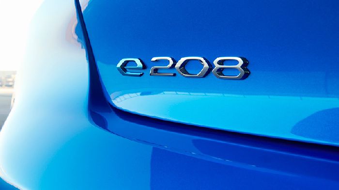 The new generation of hatchback Peugeot 208 showed just how electric car