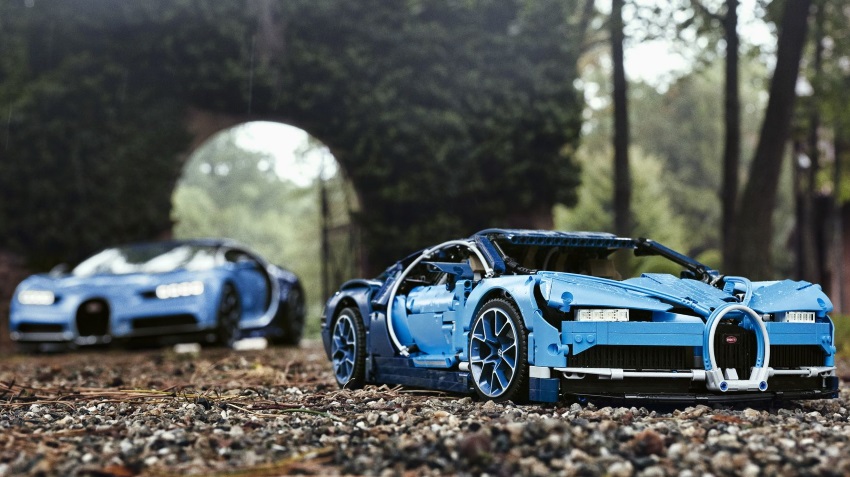 In the world of LEGO has appeared Bugatti Chiron