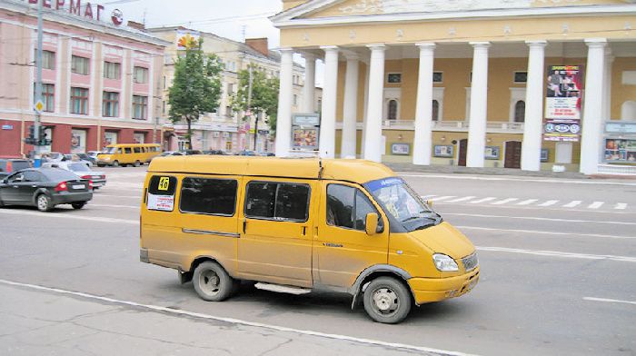 The head of Committee of the state Duma on transport E. Moskvichev has proposed to prohibit the passenger "GAZelle"