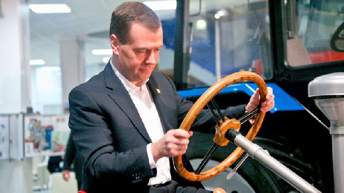 Medvedev approved the new rules of car tuning
