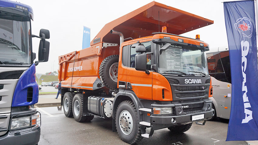 Scania dump trucks coming in busytoby quarry CBD