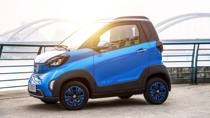 Updated version of cheap Baojun E100 electric cars received a boost to the battery