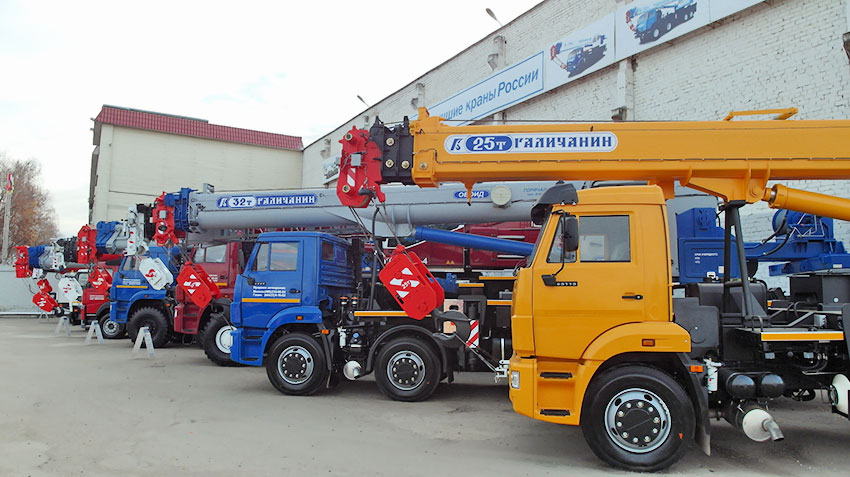 Manufacture of machinery for three quarters of 2018, growing vigorously