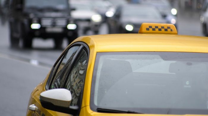 Taxi drivers want to move on the salary