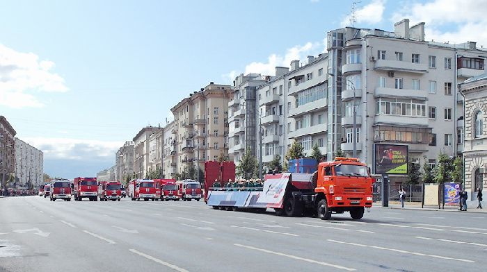 Moscow parade of municipal special vehicles in 2019 has broken its own record