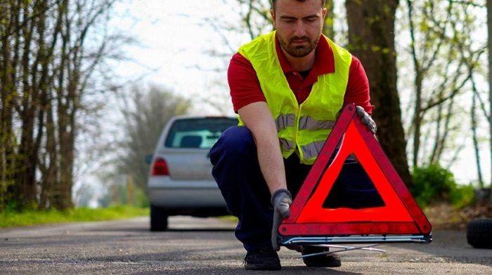 Entered into force the article of the traffic regulations on svetootdachu vest for the driver