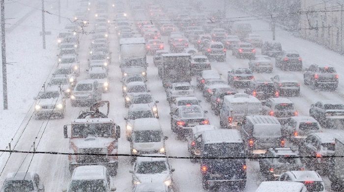 Muscovites are asked to take public transport