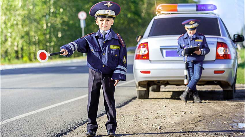 Head of traffic police has explained why the inspectors to stop drivers outside posts