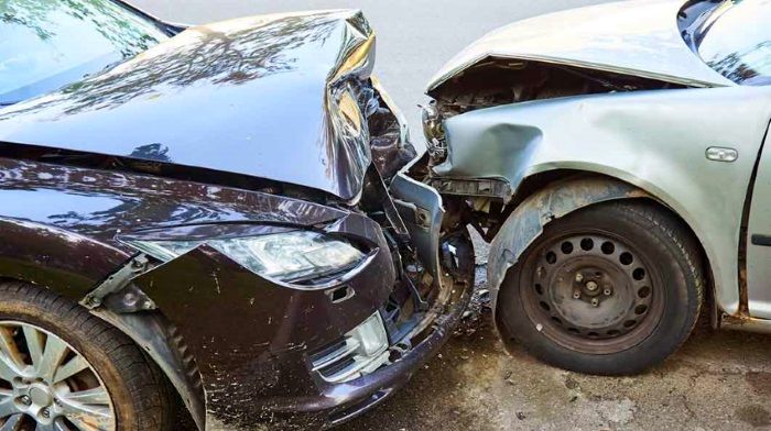 Can the owner of the car to expect to pay, if it is not inscribed in the insurance policy?