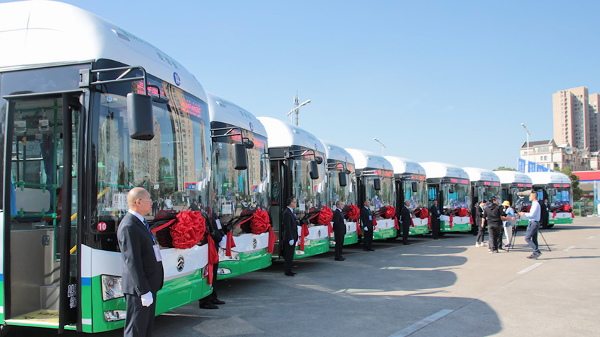 Chinese Foshan city the lead on purchases of electric buses with hydrogen fuel cells