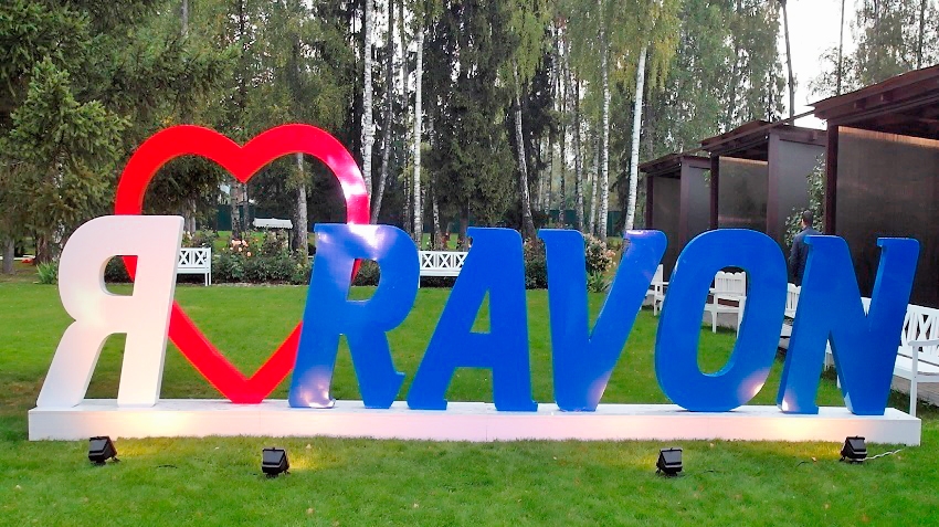 Ravon again steers