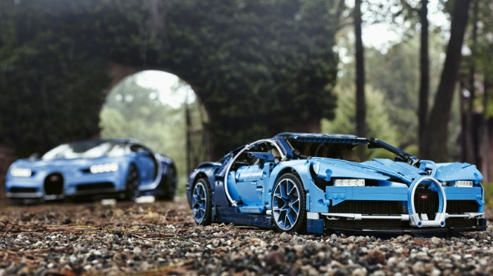 In the world of LEGO has appeared Bugatti Chiron