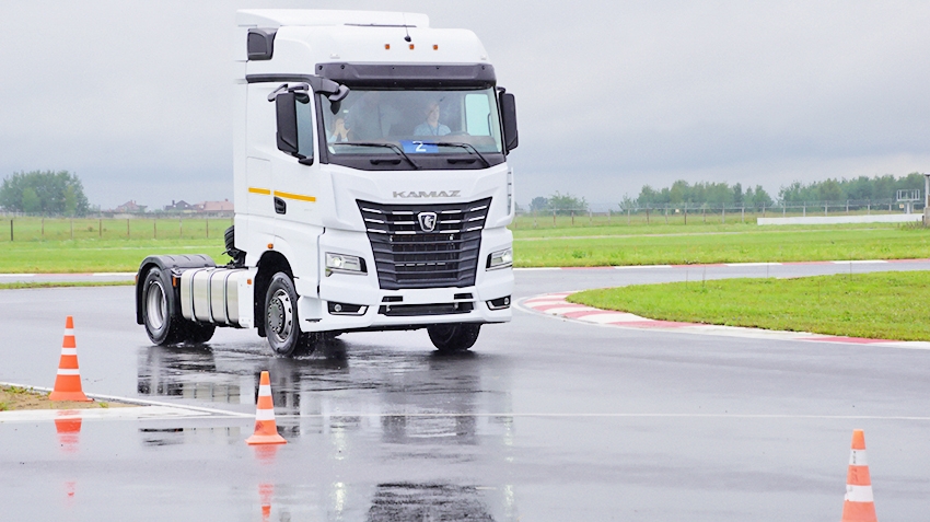 KamAZ heads out on the road
