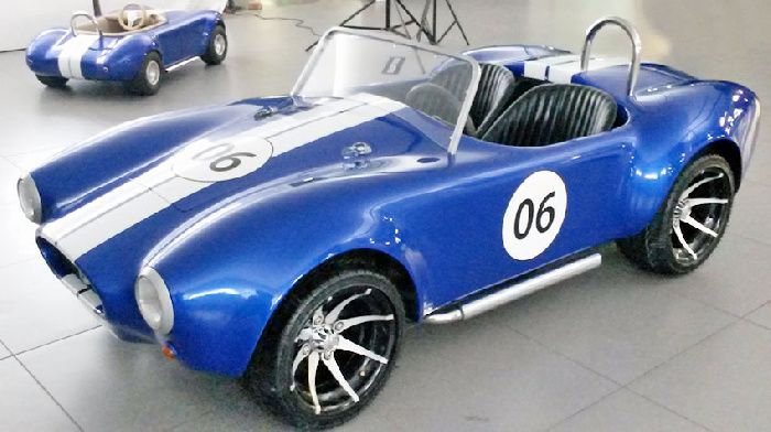 Shelby Cobra Grande – maxl car for little supermen
