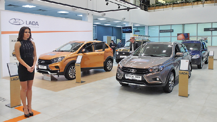 The car market in June, is firmly left in a minus
