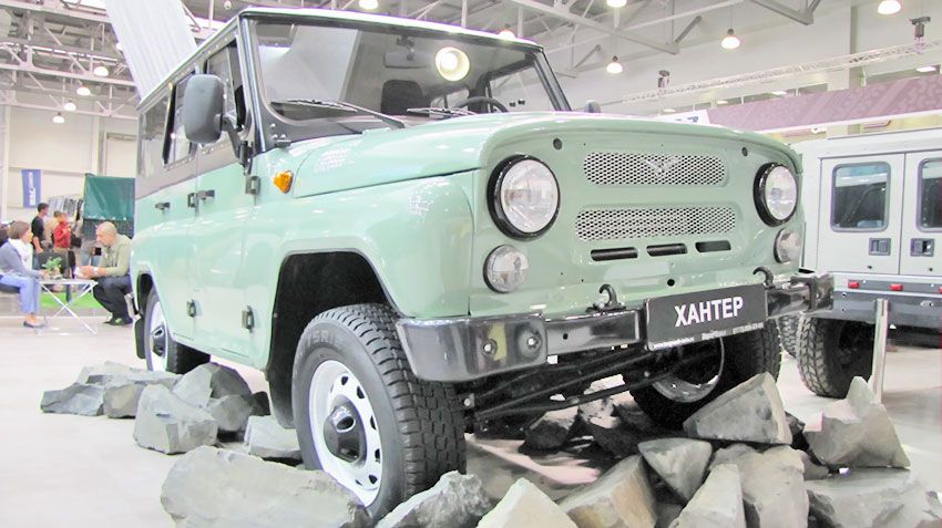 SUV UAZ hunter perekvalificirovat in the truck